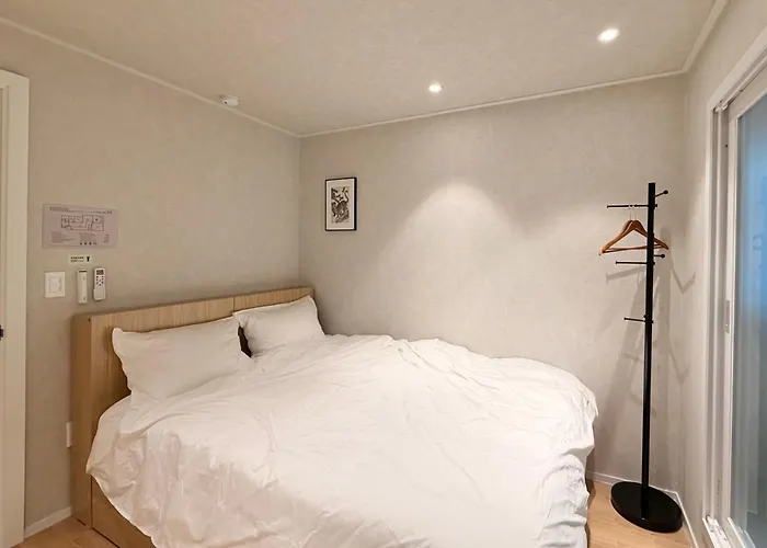 Seoulzip Seonyu Hanriver Parkside 1st Floor Group Family Kids Seonyudo Station Airport Bus 3-minute Walk Hongdae 10min *